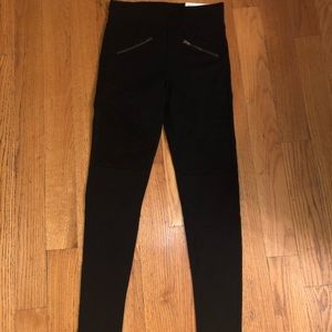 NWT American Eagle Pull-on Jeggings